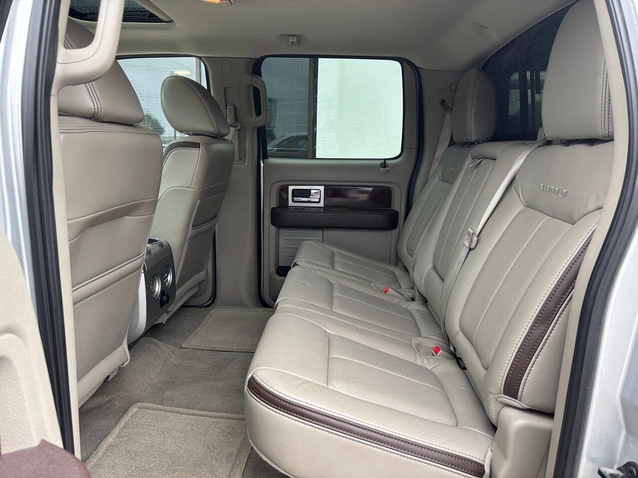 Used 2010 Ford F150 Platinum AWD/4WD image 24