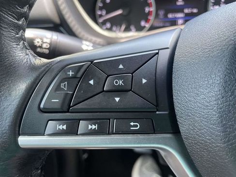 Used 2021 Nissan Sentra SV FWD image 22