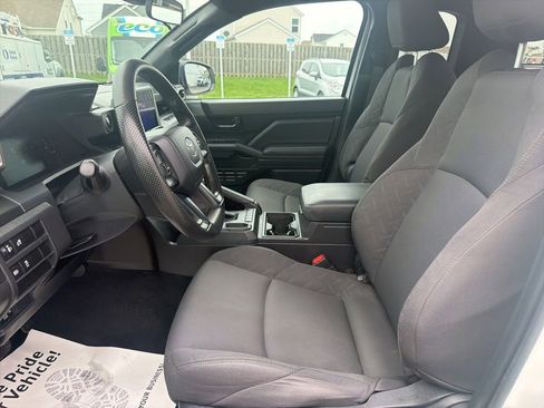 Used 2024 Toyota Tacoma SR RWD image 16