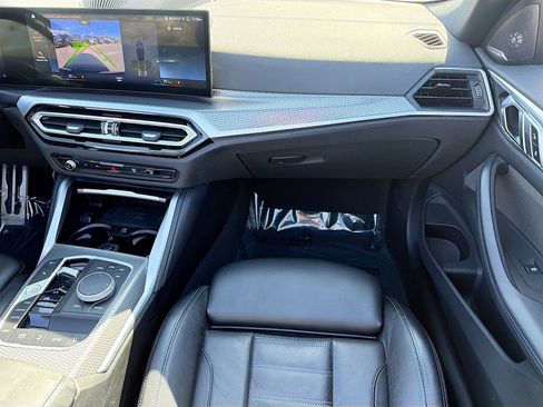 Certified 2024 BMW 440i xDrive Convertible w/ Premium Package image 18