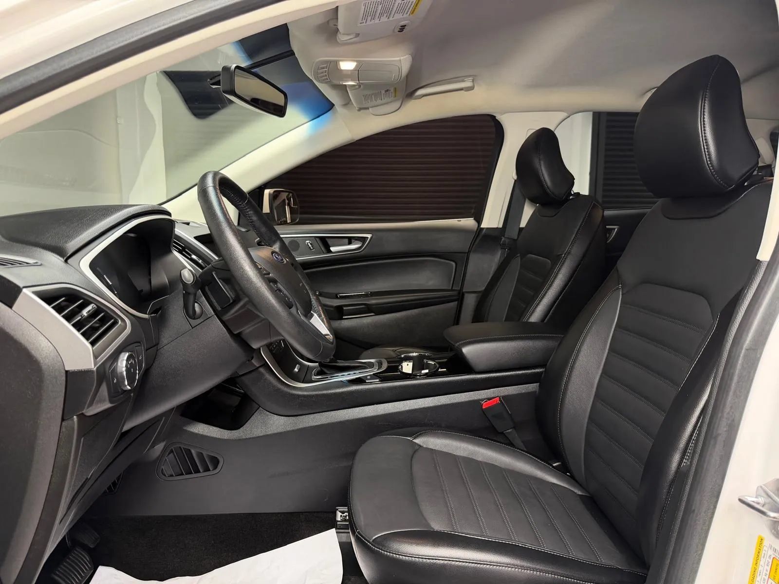Used 2018 Ford Edge SEL w/ Equipment Group 201A AWD/4WD image 26