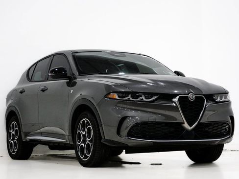 Used 2024 Alfa Romeo Tonale Ti image 1