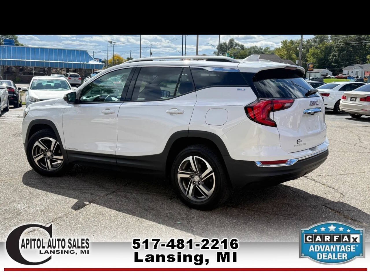 Used 2021 GMC Terrain SLT w/ Infotainment Package II AWD/4WD image 6