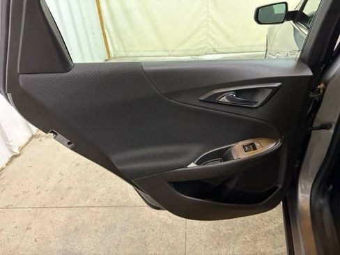 Used 2023 Chevrolet Malibu LT FWD image 17