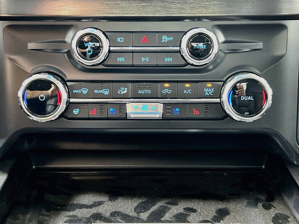 New 2026 Ford F350 Lariat w/ Chrome Package AWD/4WD image 9