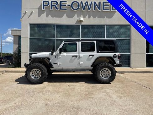 Used 2019 Jeep Wrangler Unlimited Rubicon AWD/4WD image 1