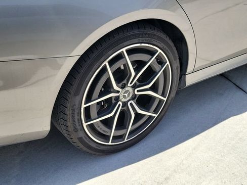 Used 2021 Mercedes-Benz E 350 Sedan image 7
