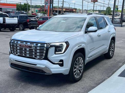 New 2026 GMC Terrain Denali w/ LPO, Floor Liner Package AWD/4WD image 7