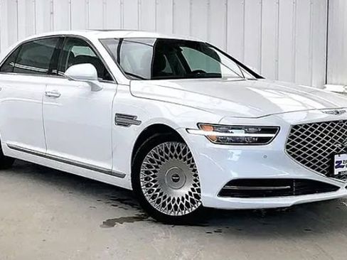 Used 2021 Genesis G90 5.0 Ultimate image 1