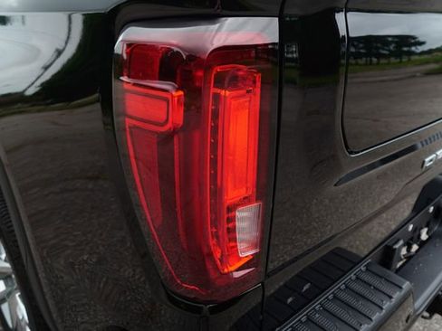 Used 2024 GMC Sierra 1500 Denali w/ Technology Package image 41