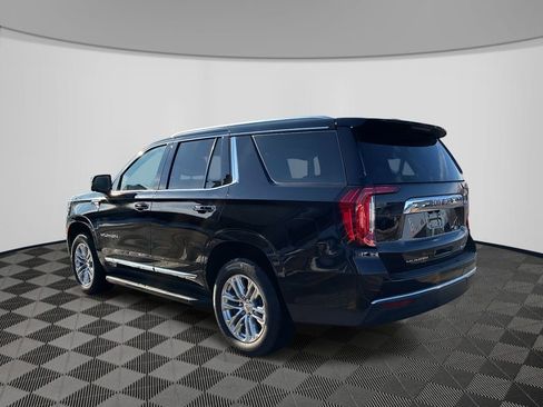 Used 2022 GMC Yukon SLT w/ SLT Premium Package AWD/4WD image 5