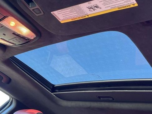 Used 2022 Dodge Durango R/T image 17