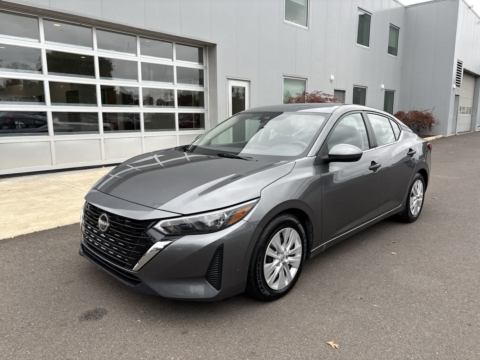 Used 2025 Nissan Sentra S FWD image 1