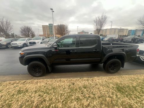 Used 2020 Toyota Tacoma TRD Pro image 6