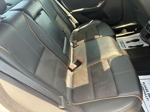 Used 2014 Chevrolet Impala LT FWD image 11