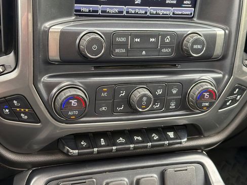 Used 2018 Chevrolet Silverado 2500 LTZ w/ Duramax Plus Package AWD/4WD image 20