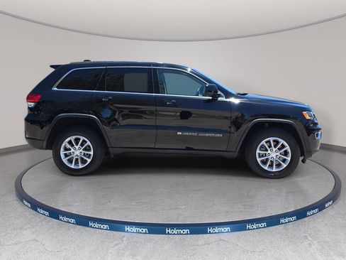 Used 2022 Jeep Grand Cherokee Laredo E w/ Security & Convenience Group AWD/4WD image 5