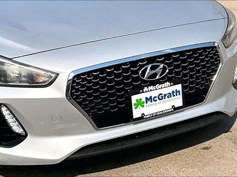 Used 2019 Hyundai Elantra GT image 27