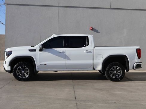 Used 2025 GMC Sierra 1500 AT4 AWD/4WD image 2
