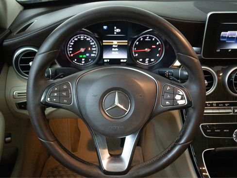 Used 2015 Mercedes-Benz C 300 4MATIC Sedan image 11