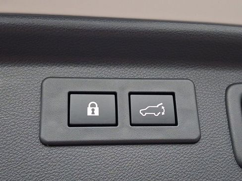 Certified 2023 Subaru Forester Touring image 34