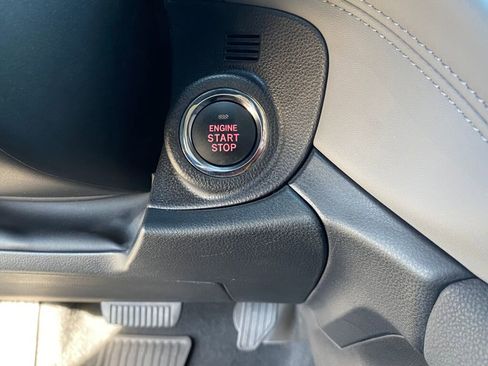Used 2021 Subaru Outback Premium image 6