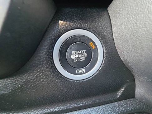 Used 2023 RAM 1500 Laramie AWD/4WD image 51