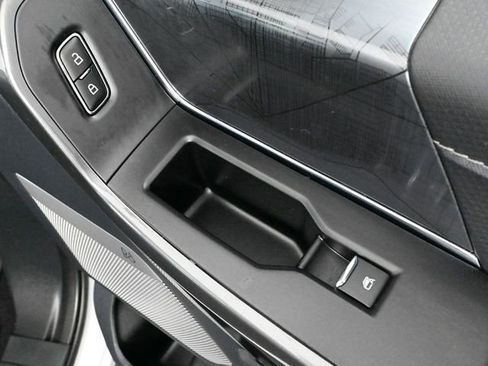 Used 2023 Ford F150 XLT w/ Equipment Group 302A High image 48