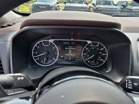Used 2021 Nissan Rogue SV FWD image 23