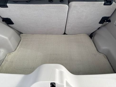 Used 2009 Ford Escape XLT image 11