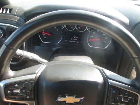Used 2020 Chevrolet Silverado 1500 LT w/ All-Star Edition AWD/4WD image 31
