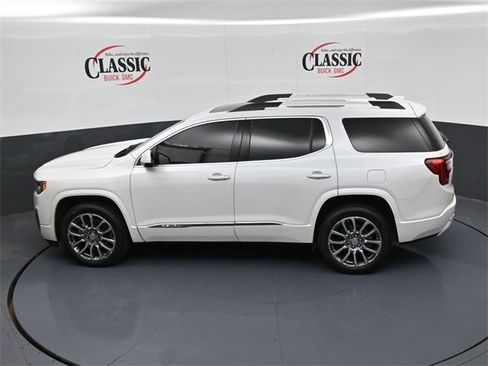 Certified 2023 GMC Acadia Denali w/ Denali Ultimate Package image 16
