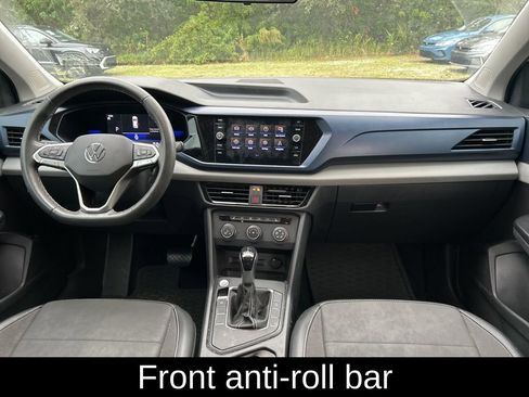 Used 2022 Volkswagen Taos SE image 10