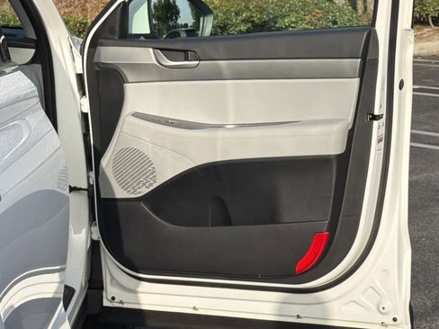 Used 2023 Hyundai Palisade SEL image 34