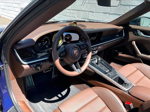 Certified 2025 Porsche 911 Turbo S AWD/4WD image 4