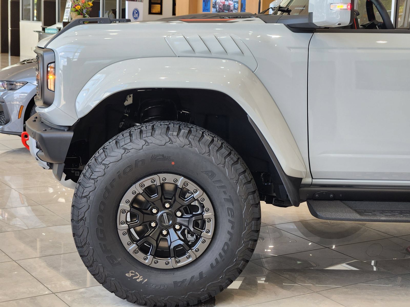New 2026 Ford Bronco Raptor AWD/4WD image 10