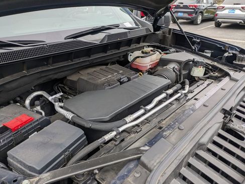 Used 2023 Chevrolet Silverado 1500 Custom image 12