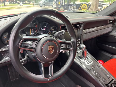Used 2016 Porsche 911 GT3 RS RWD image 6