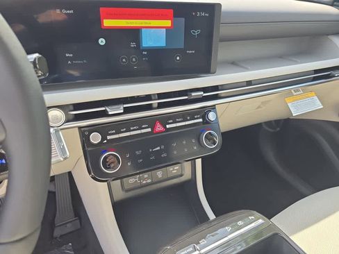 New 2026 Hyundai Tucson Limited AWD/4WD image 29