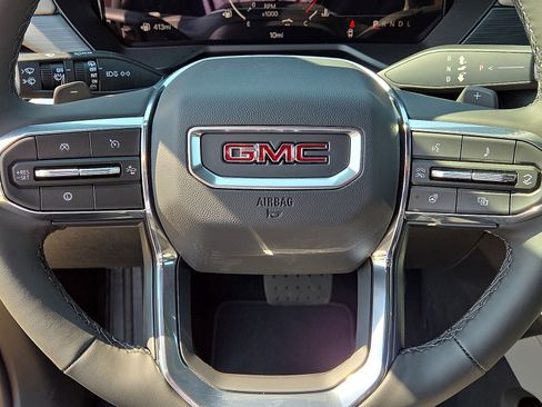 New 2026 GMC Acadia Elevation image 12