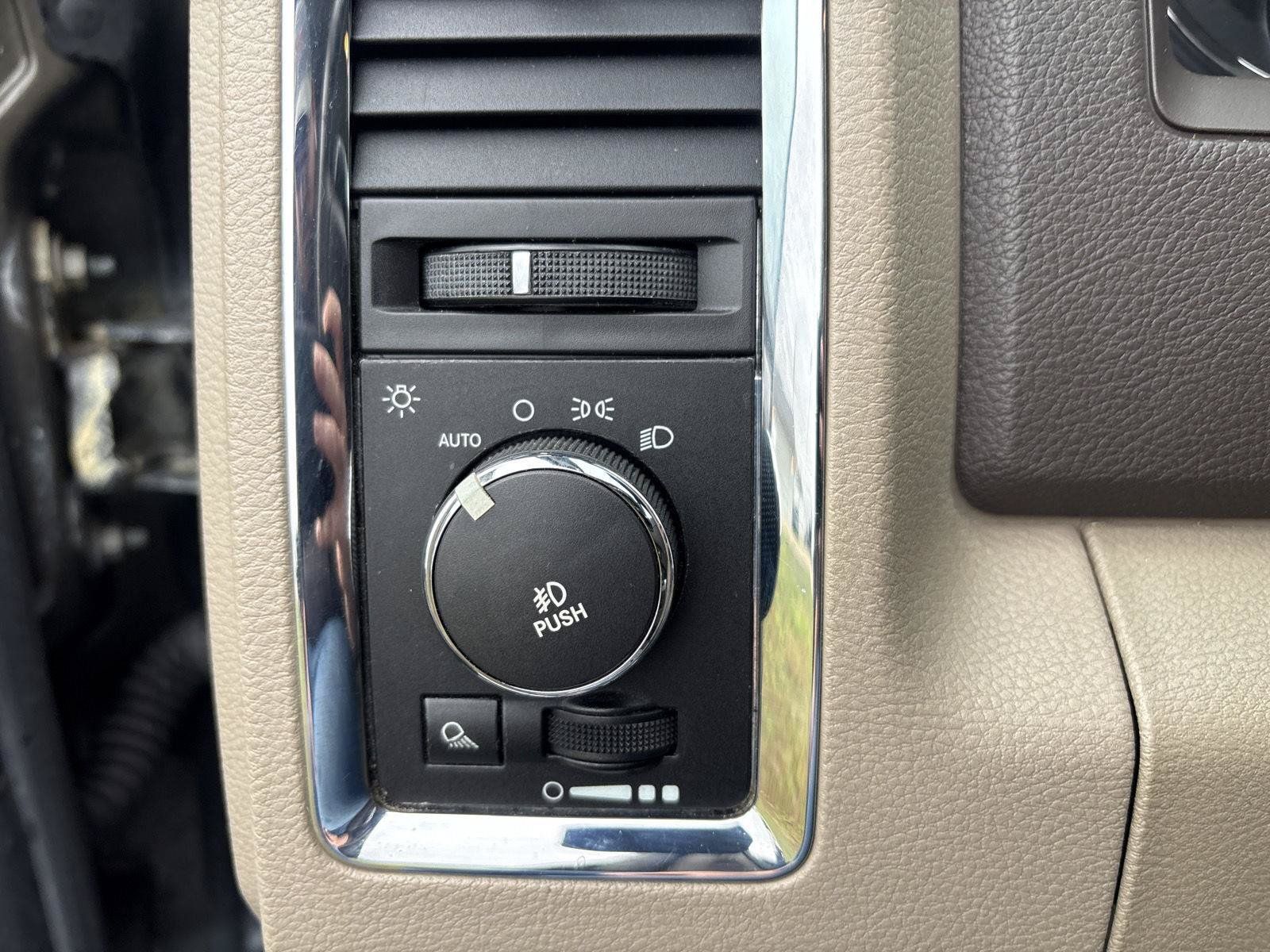 Used 2012 RAM 1500 Laramie w/ Protection Group AWD/4WD image 19