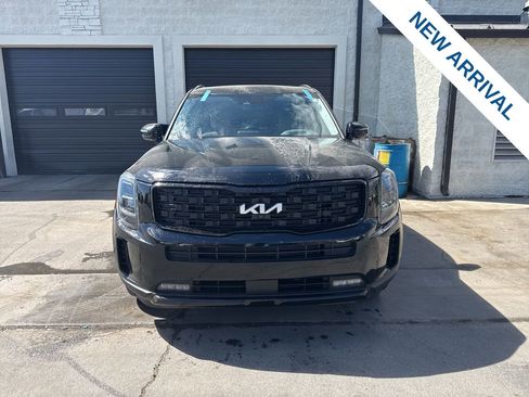 Used 2022 Kia Telluride SX w/ SX Prestige Package image 2
