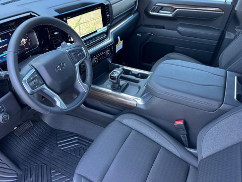 New 2026 Chevrolet Silverado 1500 LT Trail Boss w/ Safety Package image 10