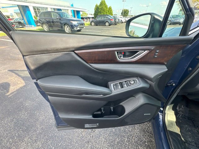 Used 2024 Subaru Ascent Touring w/ Popular Package #2 AWD/4WD image 11