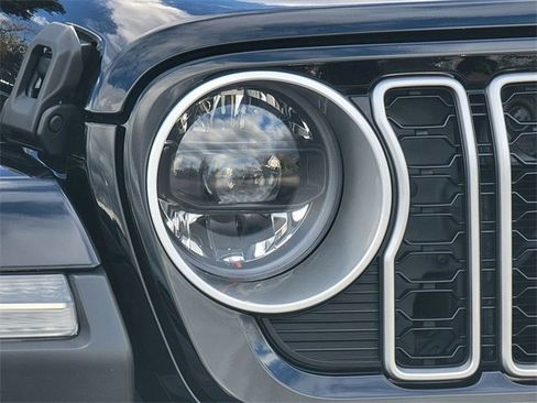 Certified 2024 Jeep Wrangler Sahara image 16