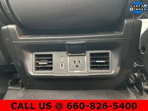 Used 2025 Chevrolet Silverado 1500 LT image 9