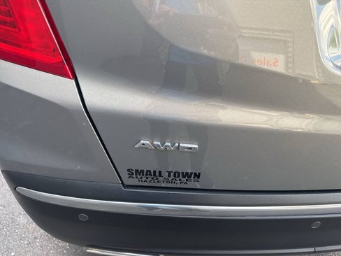 Used 2019 Cadillac XT5 Premium Luxury AWD/4WD image 7