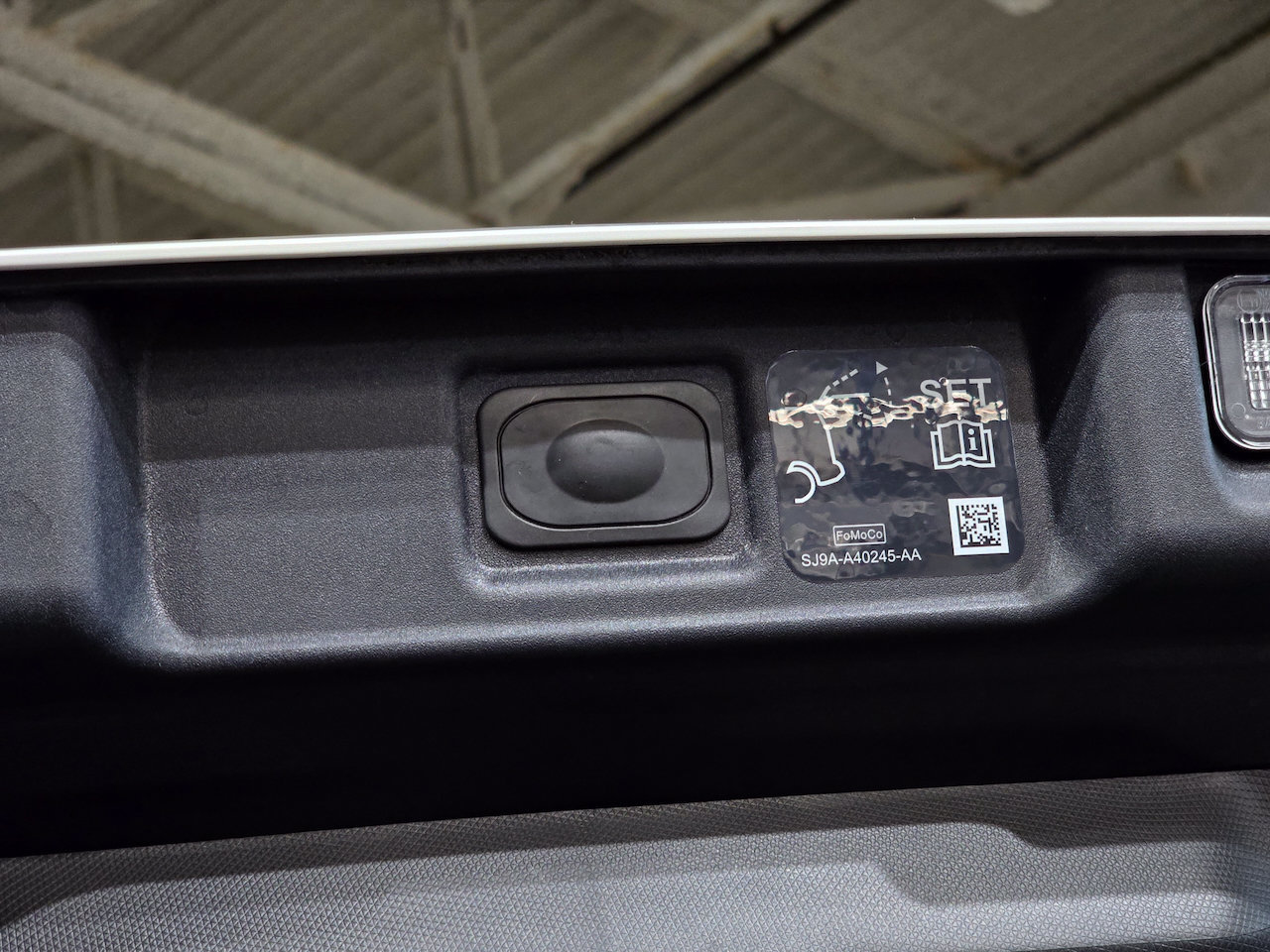 New 2025 Ford Mustang Mach-E Premium AWD/4WD image 8