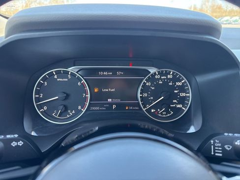 Used 2023 Nissan Rogue SV AWD/4WD image 21