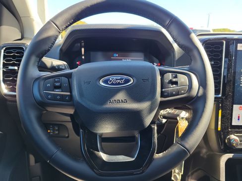 New 2025 Ford Ranger XLT w/ Convenience Package image 14